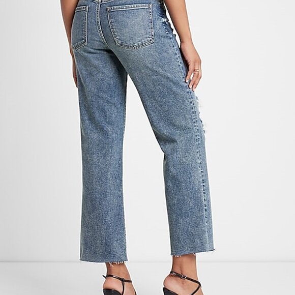 SALE!!!  Mid Rise Medium Wash Ripped 90s Ankle Boot Jeans size 6R - Picture 4 of 12